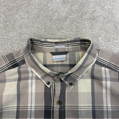 Beige checkered Columbia technical shirt XL men's short sleeve button up autumn y2k style