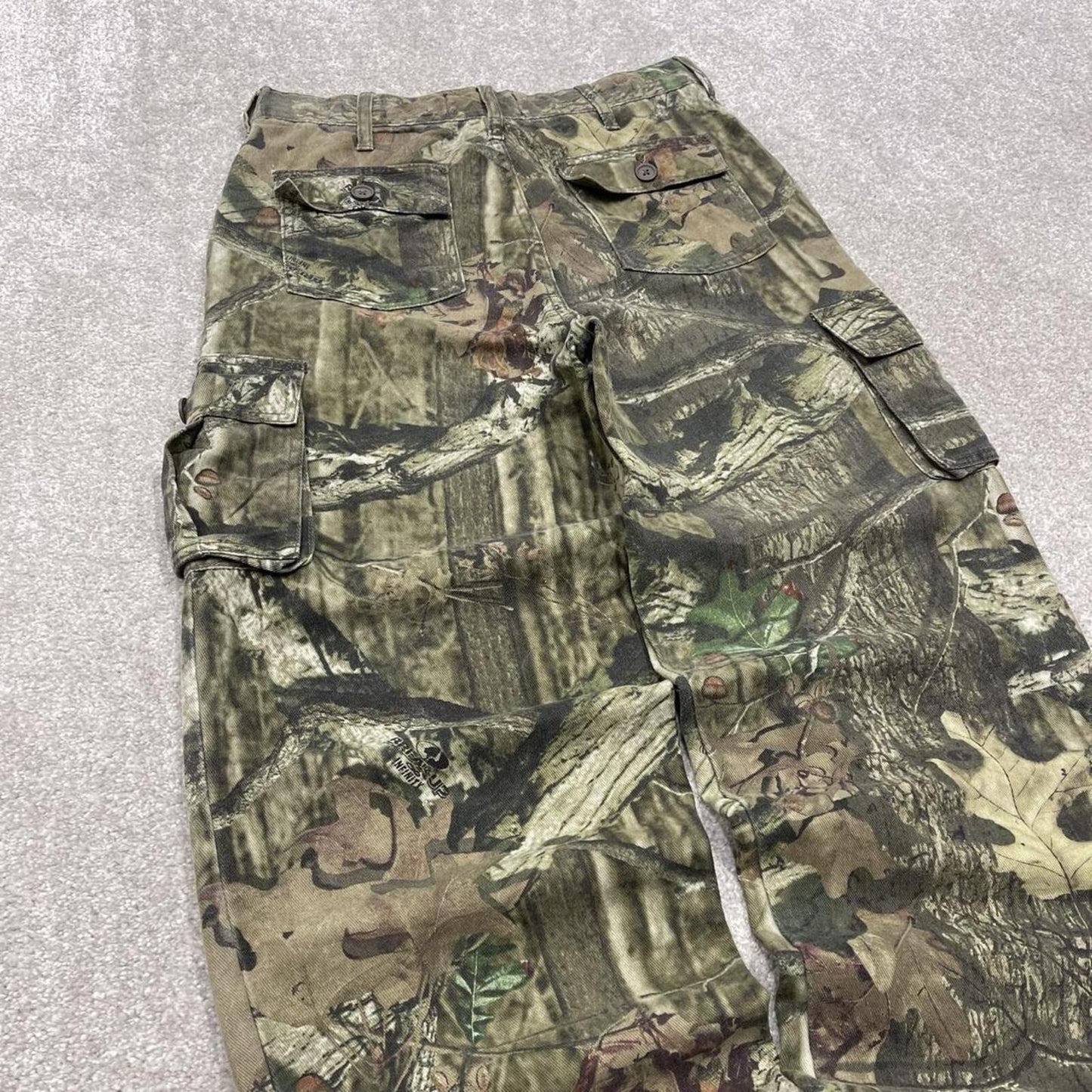 Y2k camo cargo pants loose leg green 18 XXL Loose Break-Up Mossy Oak camouflage pants