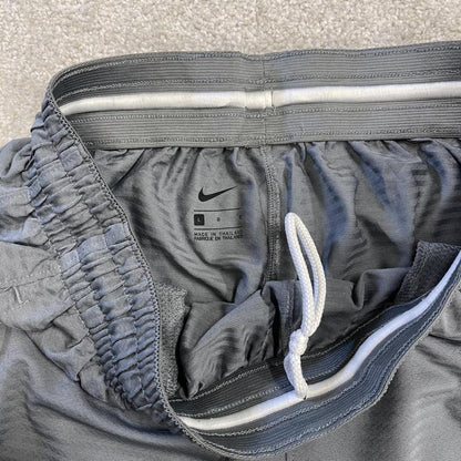 Nike sports shorts y2k grey Comfy loose floaty summer gym shorts