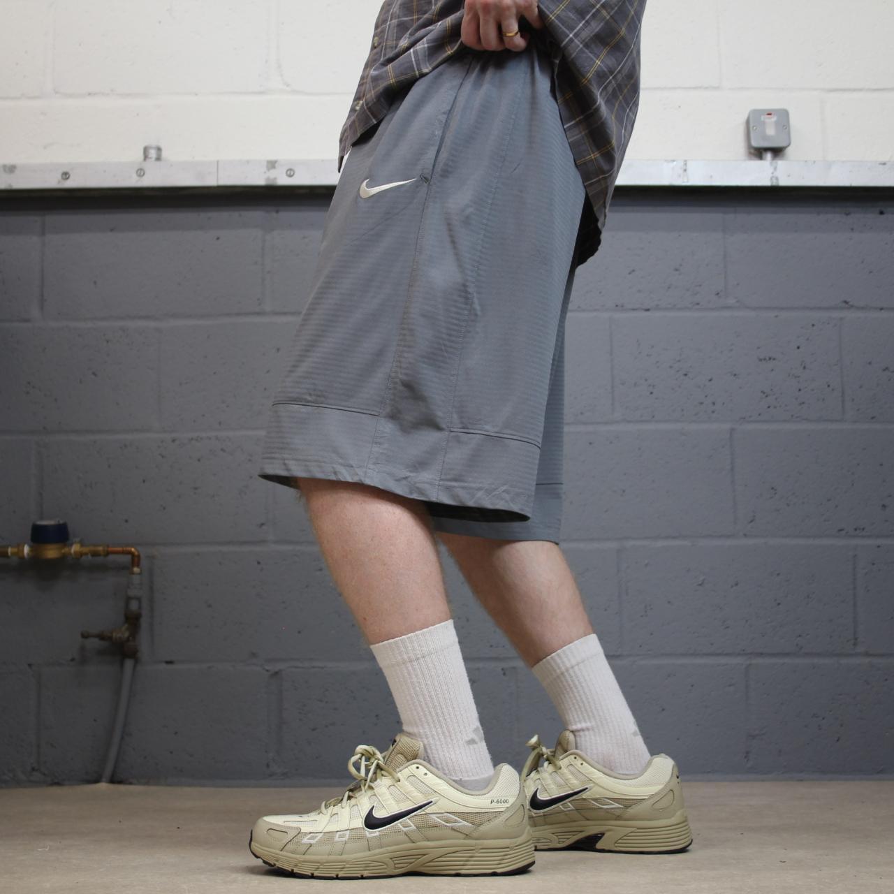 Nike sports shorts y2k grey Comfy loose floaty summer gym shorts