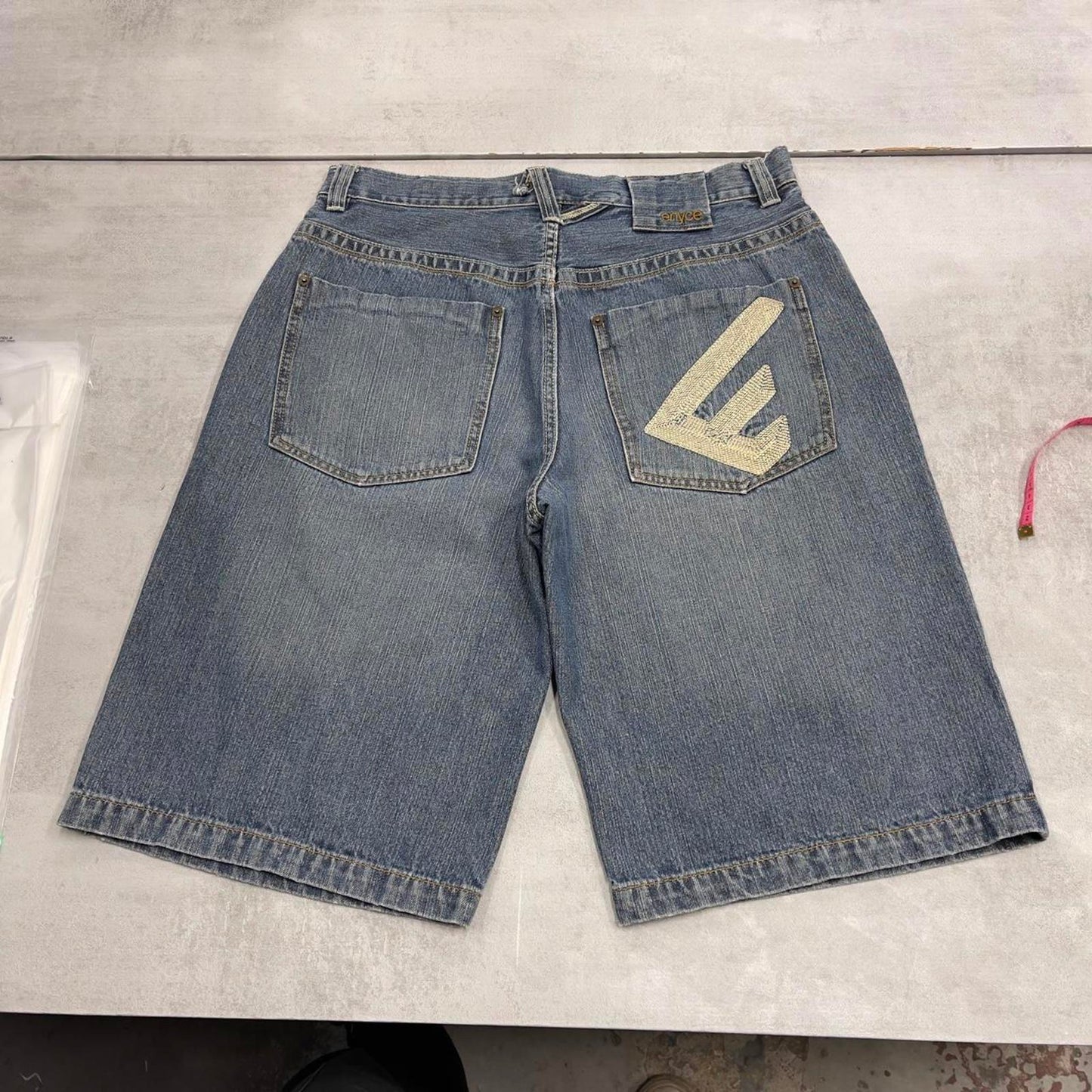 Baggy Enyce jorts W34