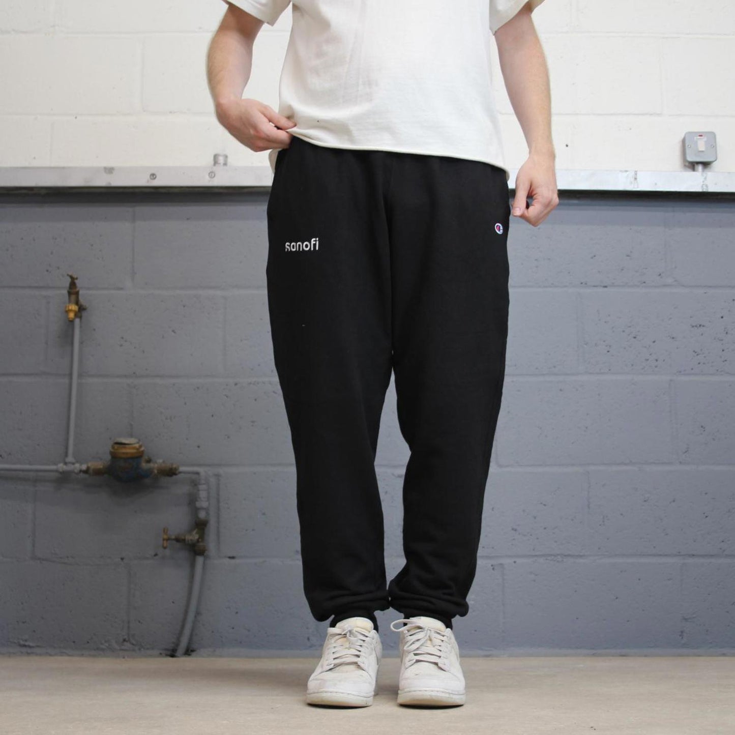 Vintage y2k black Champion joggers M loose jogger sweatpants embroidered logo