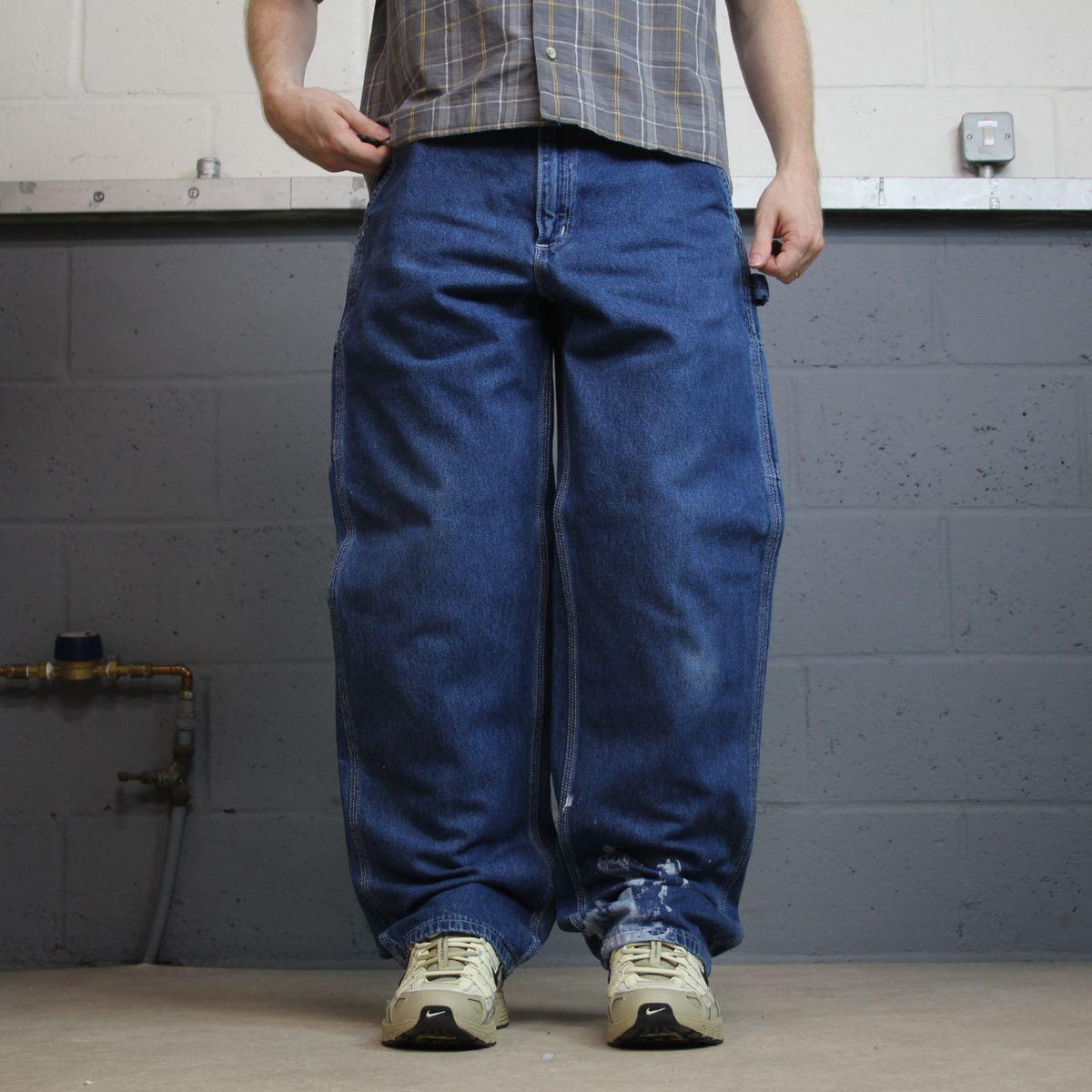 Baggy Carhartt carpenter jeans y2k W34L32 blue skater style workwear utility denim cargos