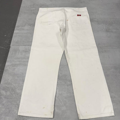 White Dickies jeans W42L32 loose 90s workwear skate style pants