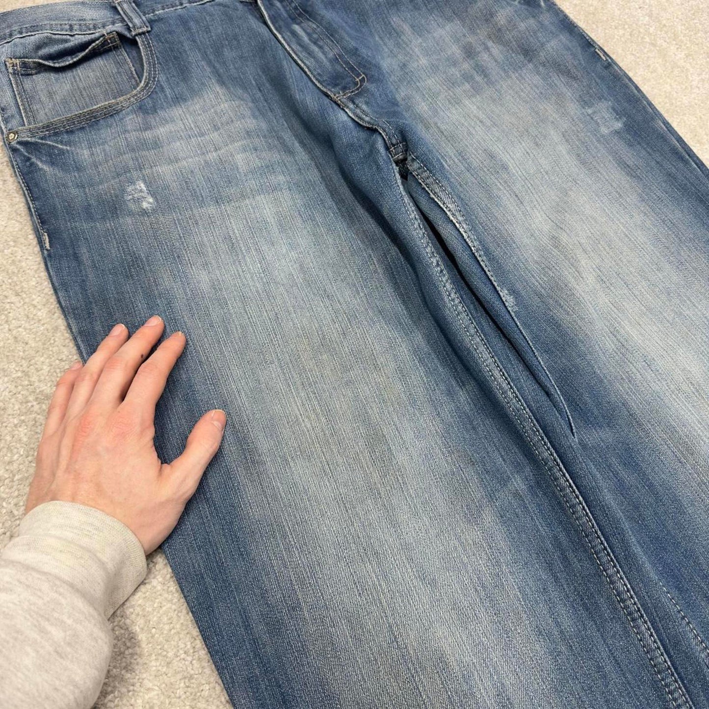 Y2K Southpole jeans embroidered blue Loose straight leg denim skater 00s style pants