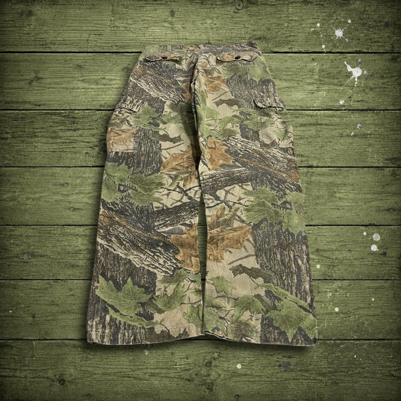 Vintage camo cargo pants y2k utility khaki Cabelas Realtree camouflage hunting cargos