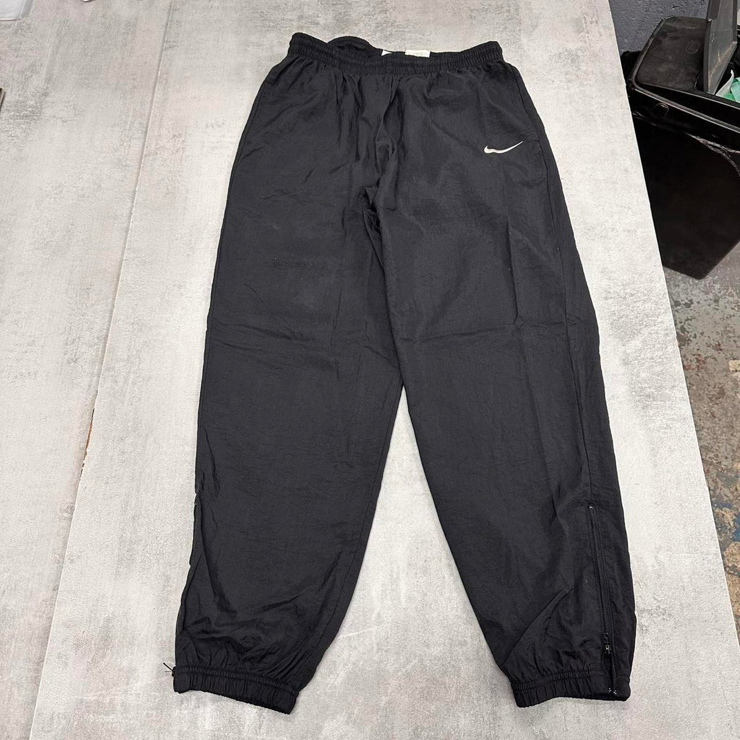 Nike trackies L (14)