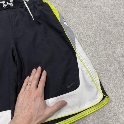 Loose Nike swim shorts y2k black Mesh lined comfy loose floaty summer gym