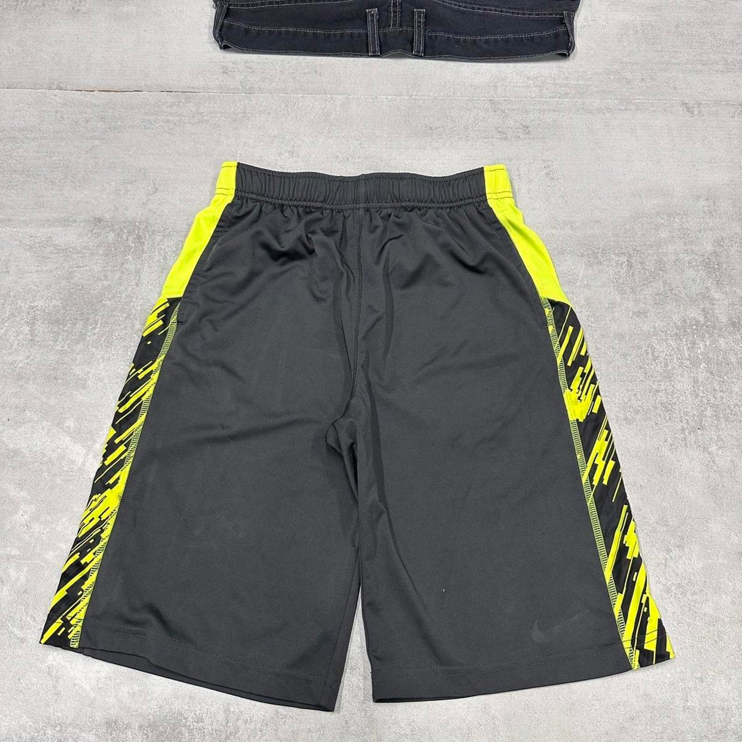 Nike Y2K Sports Shorts Kids L