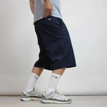 Navy Dickies carpenter shorts W38