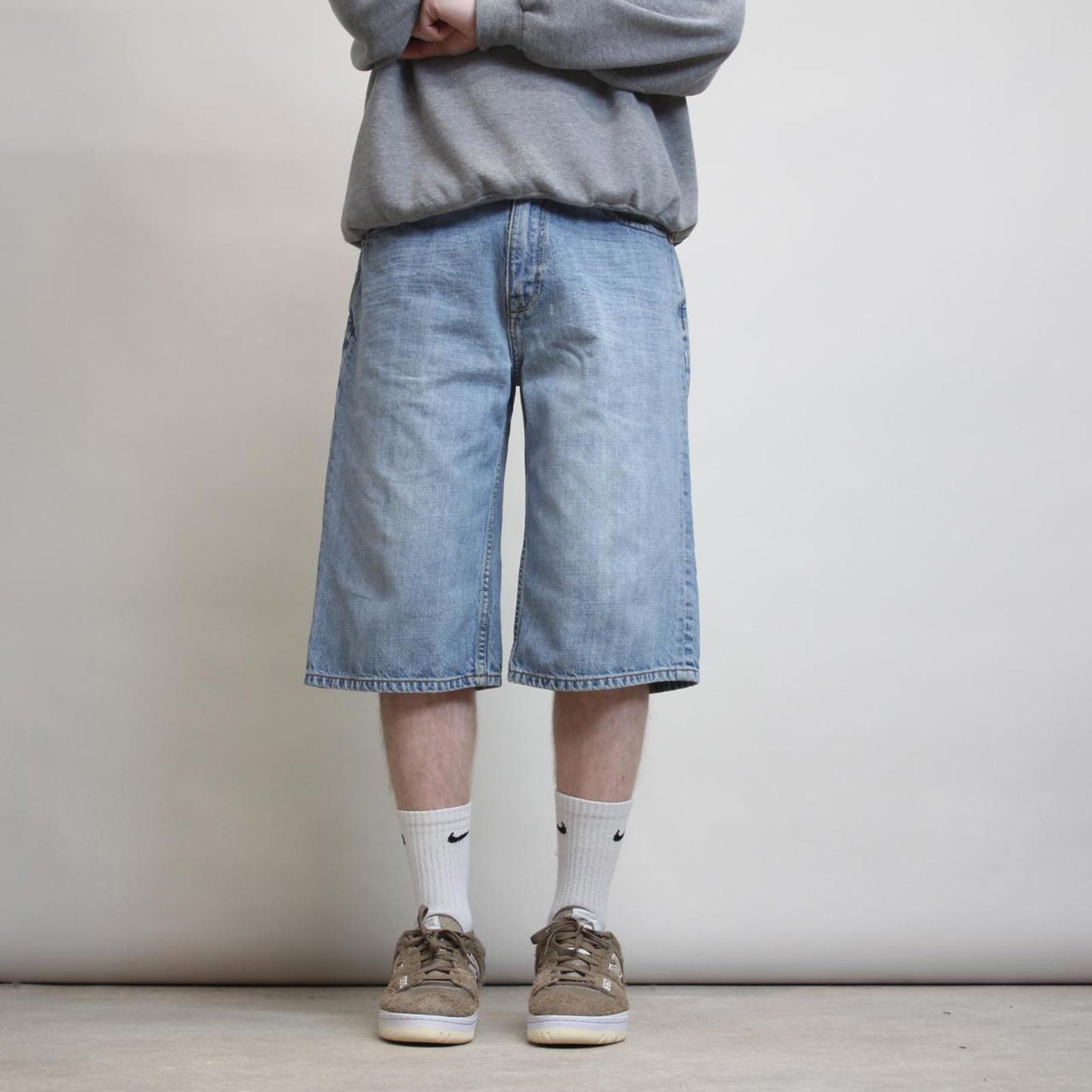 G Unit denim shorts W32 loose denim Y2K hip hop skate style jorts