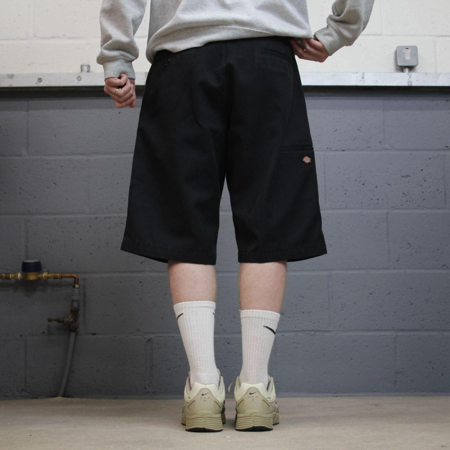 Dickies carpenter shorts long leg black Twill chino skater style shorts loose long leg