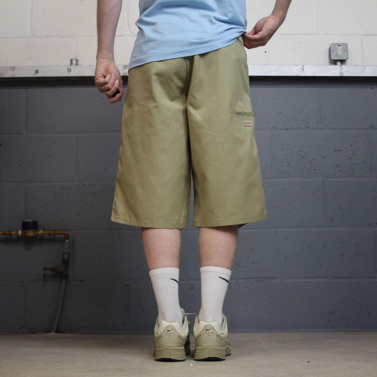 Dickies carpenter chino shorts long leg khaki Chino style skater shorts loose leg festival