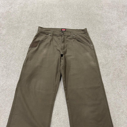 Wrangler carpenter pants y2k green Loose straight leg skater style workwear utility pants