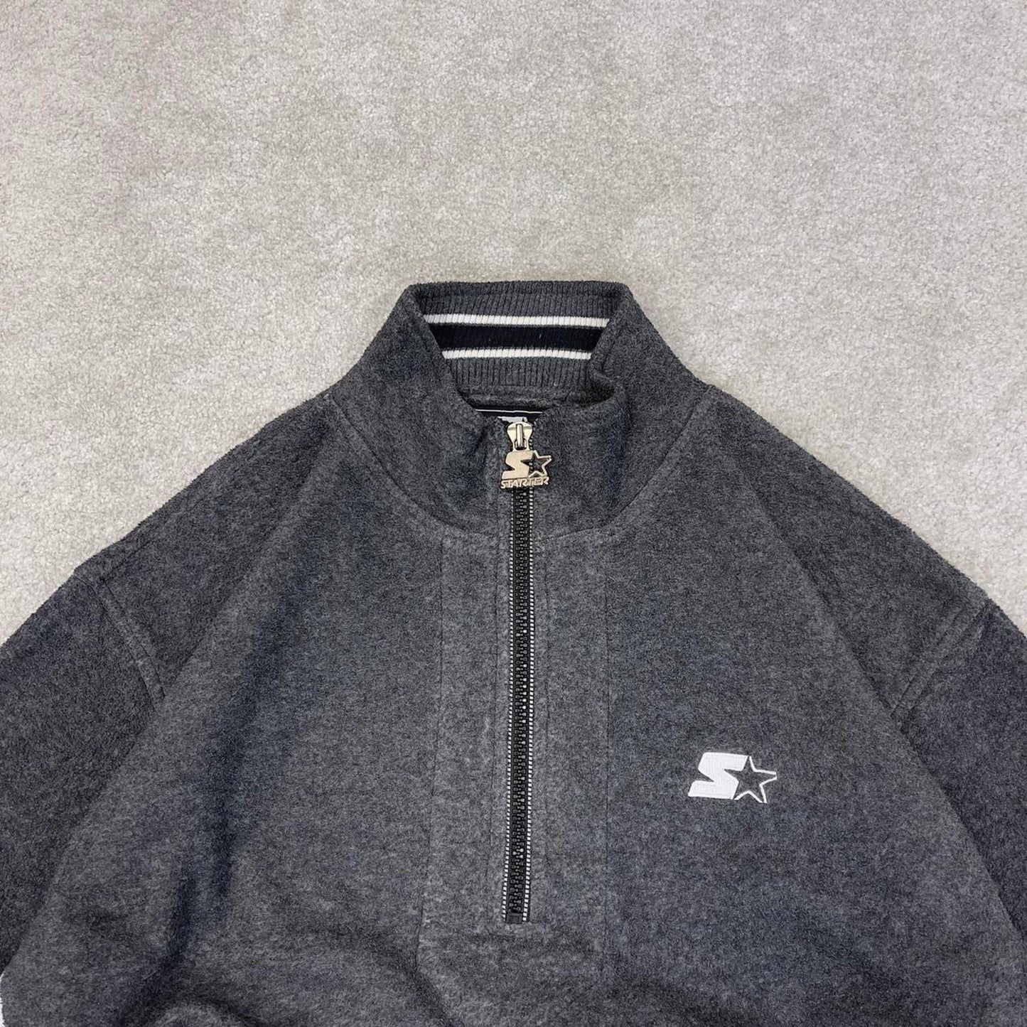 Grey Starter technical half zip up fleece Medium y2k style autumn boxy fit