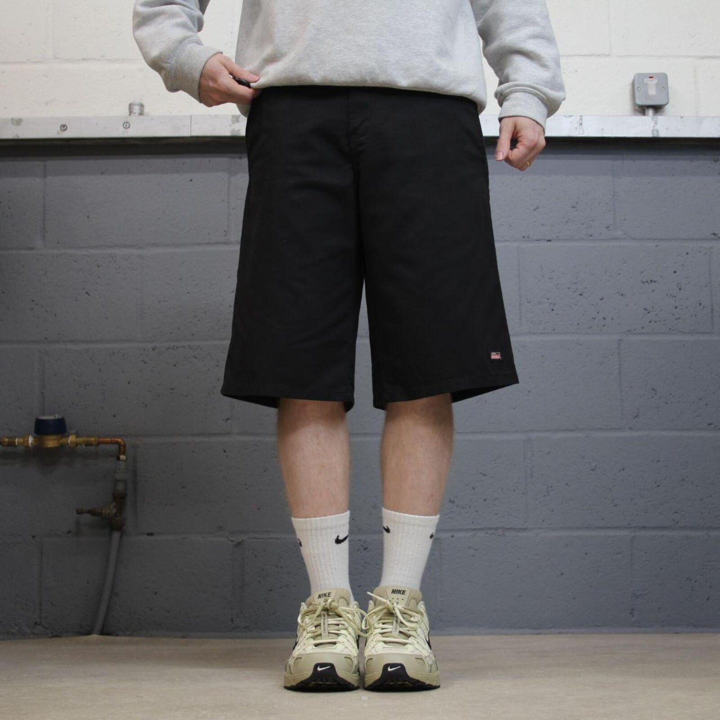 Dickies carpenter shorts long leg black Twill chino skater style shorts loose long leg