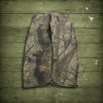 Wrangler Realtree camo jeans y2k khaki Straight leg hardwoods Realtree forest camouflage pants