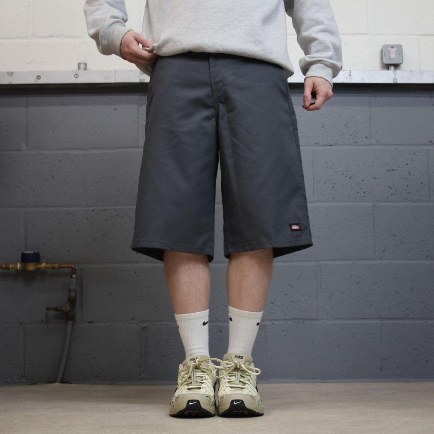 Baggy Dickies carpenter shorts grey Twill chino skater style shorts wide long leg