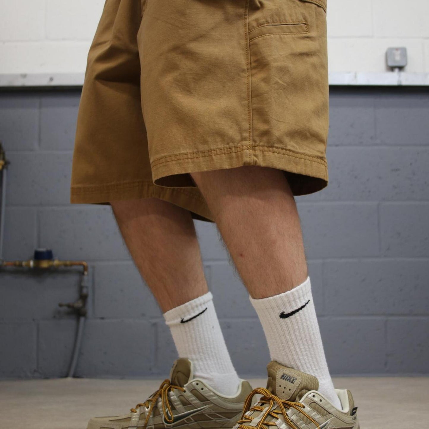 Baggy cargo shorts canvas carpenter tan brown Loose Brahma skater style summer work shorts