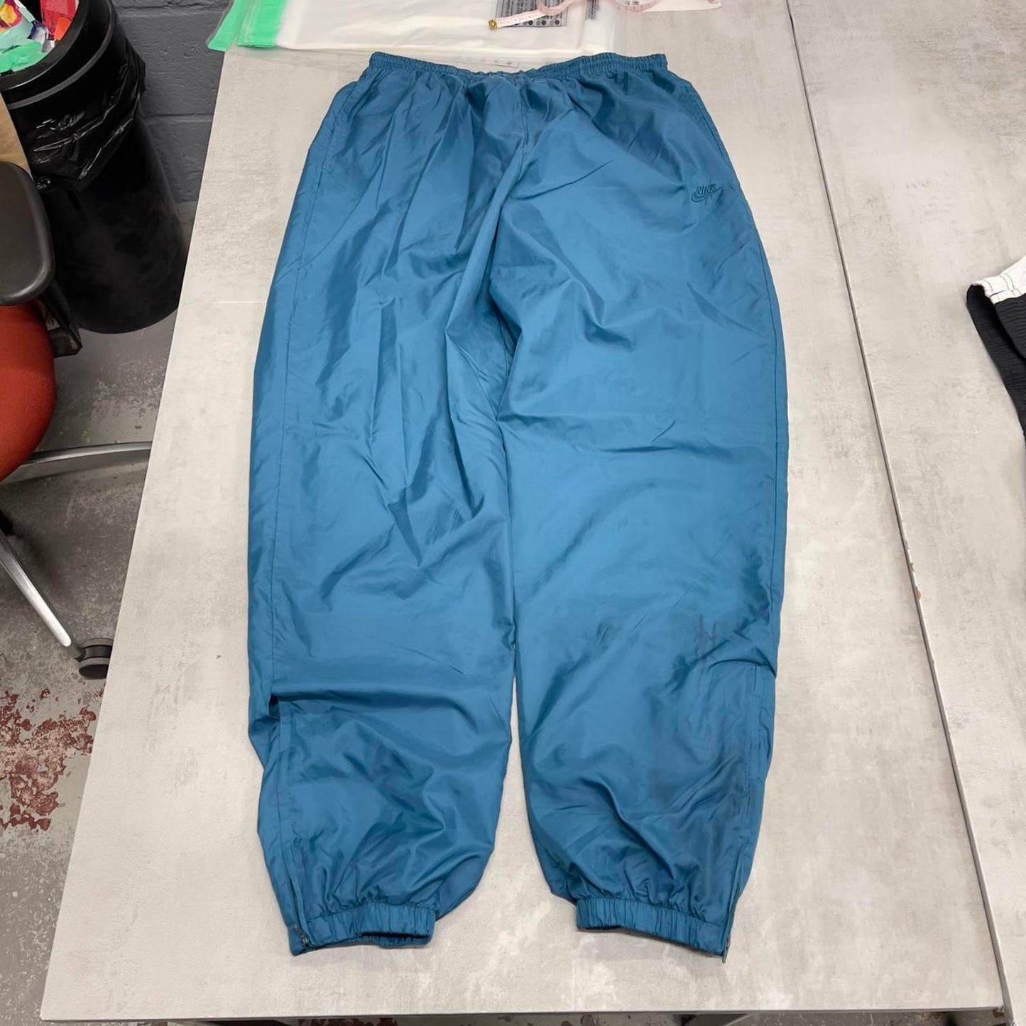 Teal Nike tracksuit bottoms size 16 / XL Loose y2k shell suit trackies