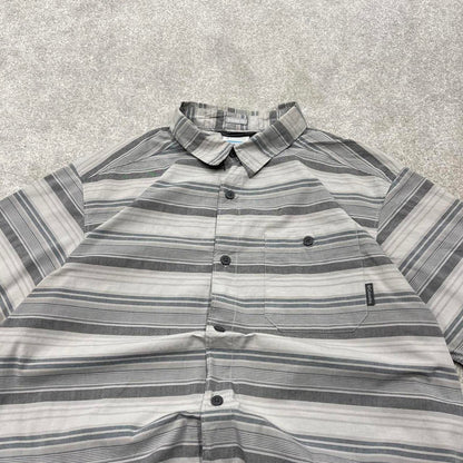 Y2K striped shirt short sleeve Columbia grey Surf style stripey shirt summer festival