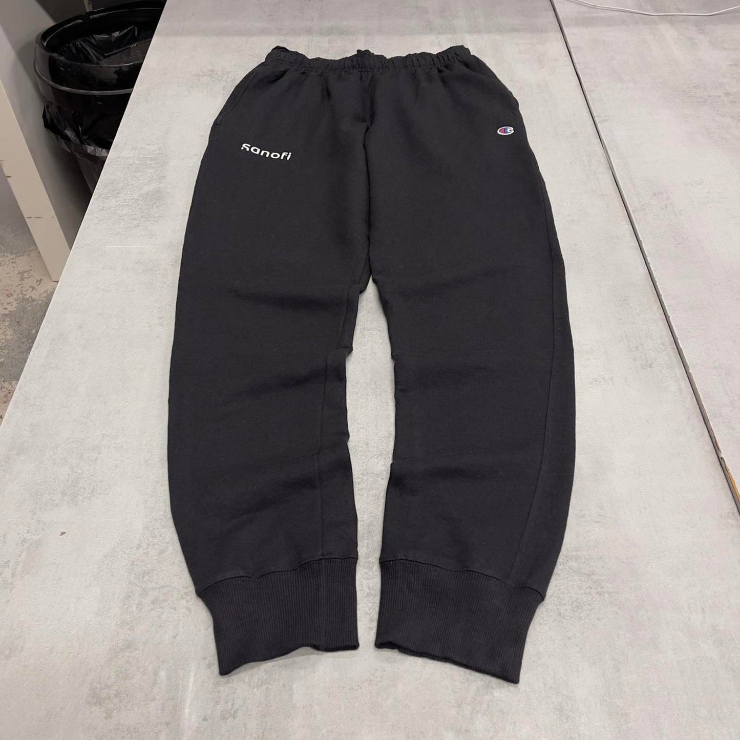 Vintage y2k black Champion joggers M loose jogger sweatpants embroidered logo