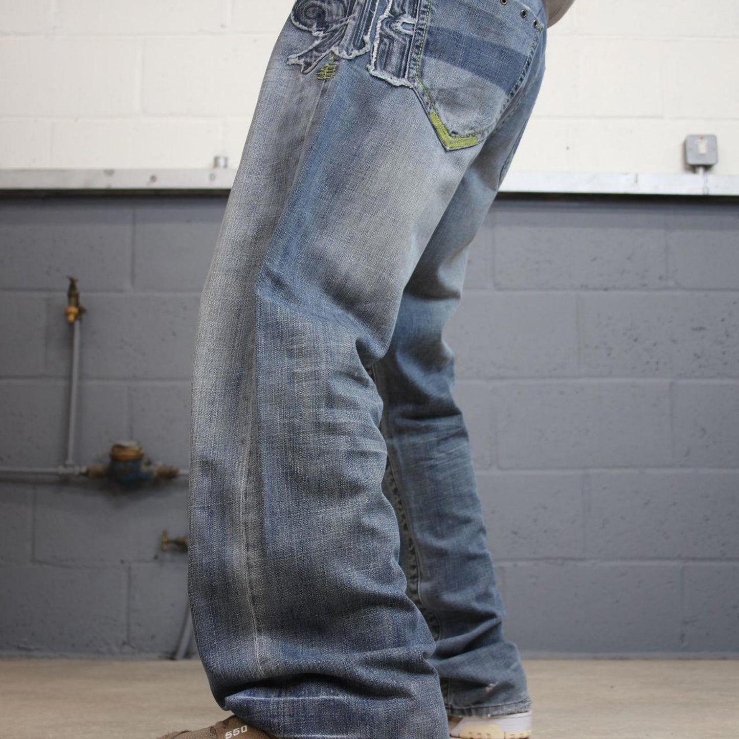 Baggy Akademiks jeans W36L33 blue wide leg denim 90s y2k style embroidered skater jeans loose