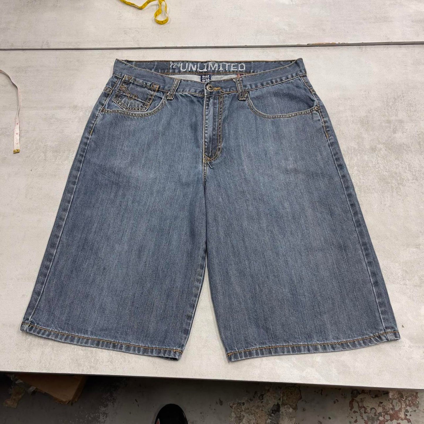 Baggy Ecko Unltd shorts W34 loose denim skater style shorts stitch detailing