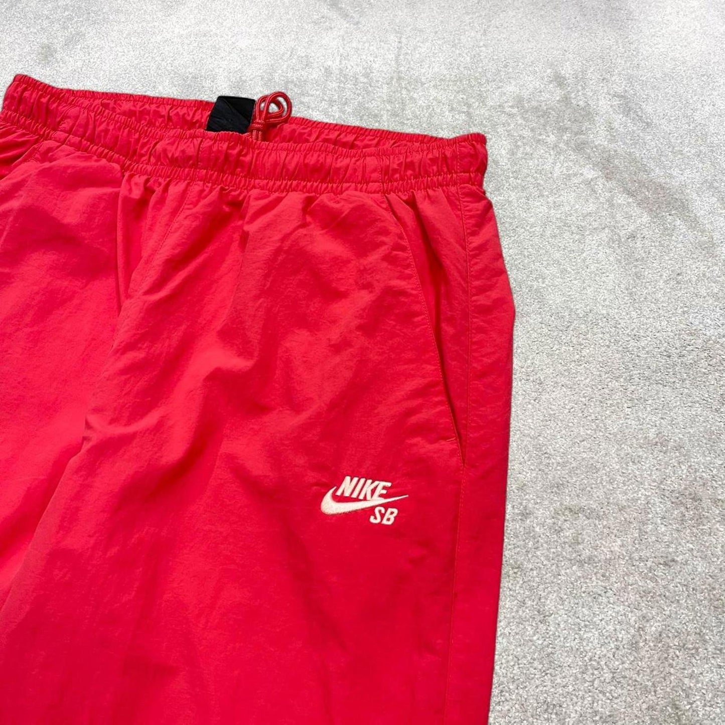 Vintage y2k loose Nike tracksuit bottoms pink Loose floaty leg embroidered drawstring track pants