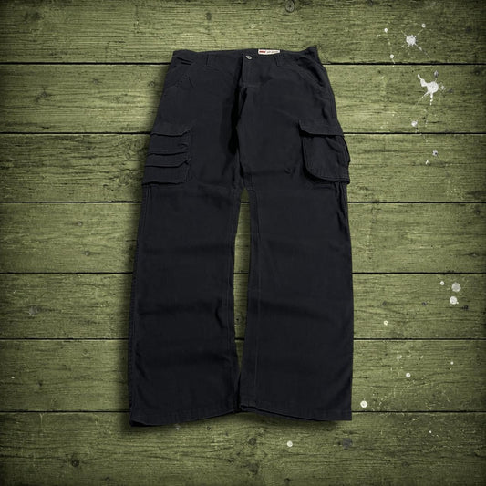 Wrangler cargo pants tapered leg y2k W32L32 black Chino style skate work trousers