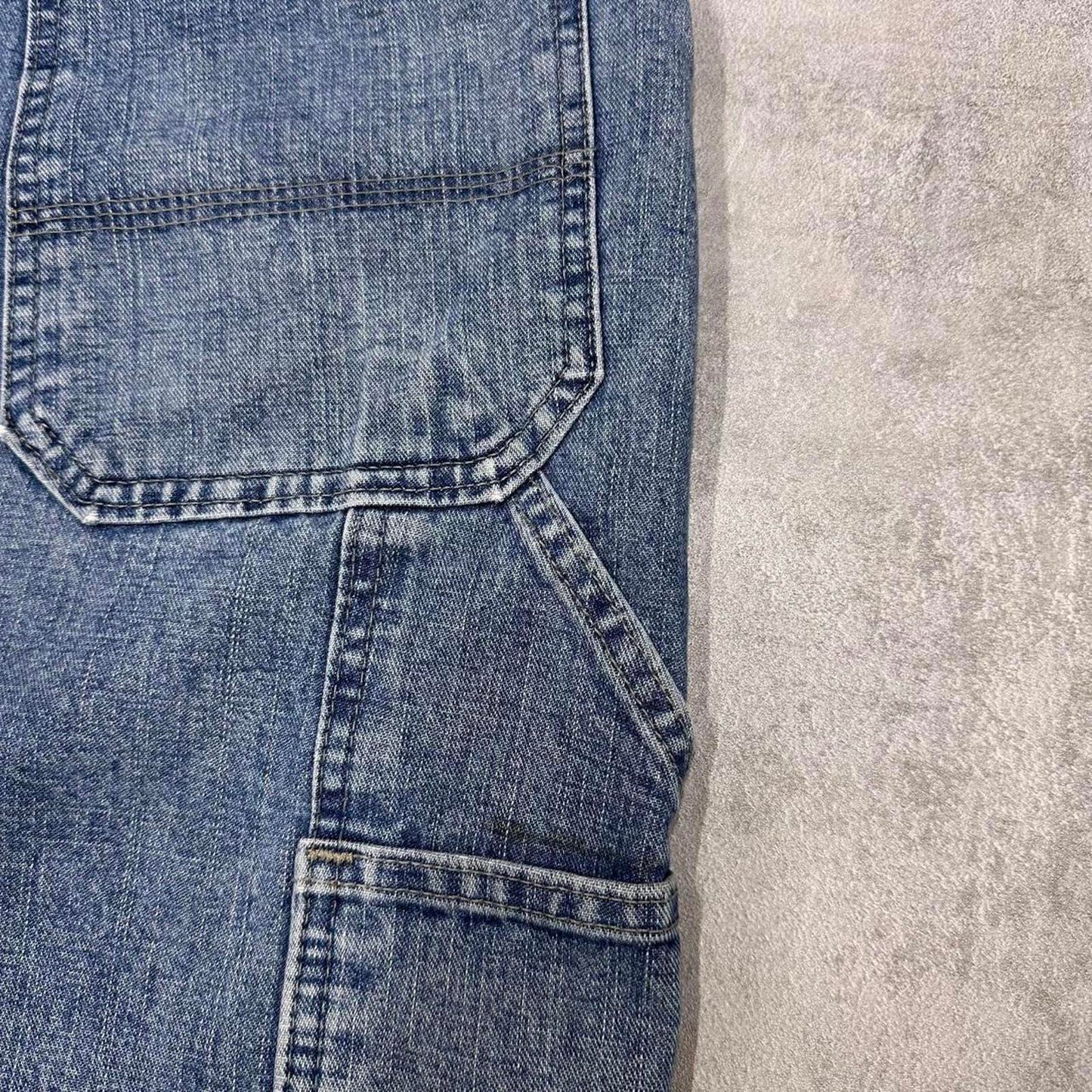 Mens Wrangler Carpenter jorts W36