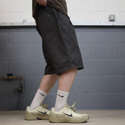 Dickies pleated chino shorts relaxed grey Twill chino skater style shorts loose leg