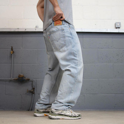 Baggy Levis 550 jeans W38 L30 blue loose 90s relaxed style skater jeans red tab logo