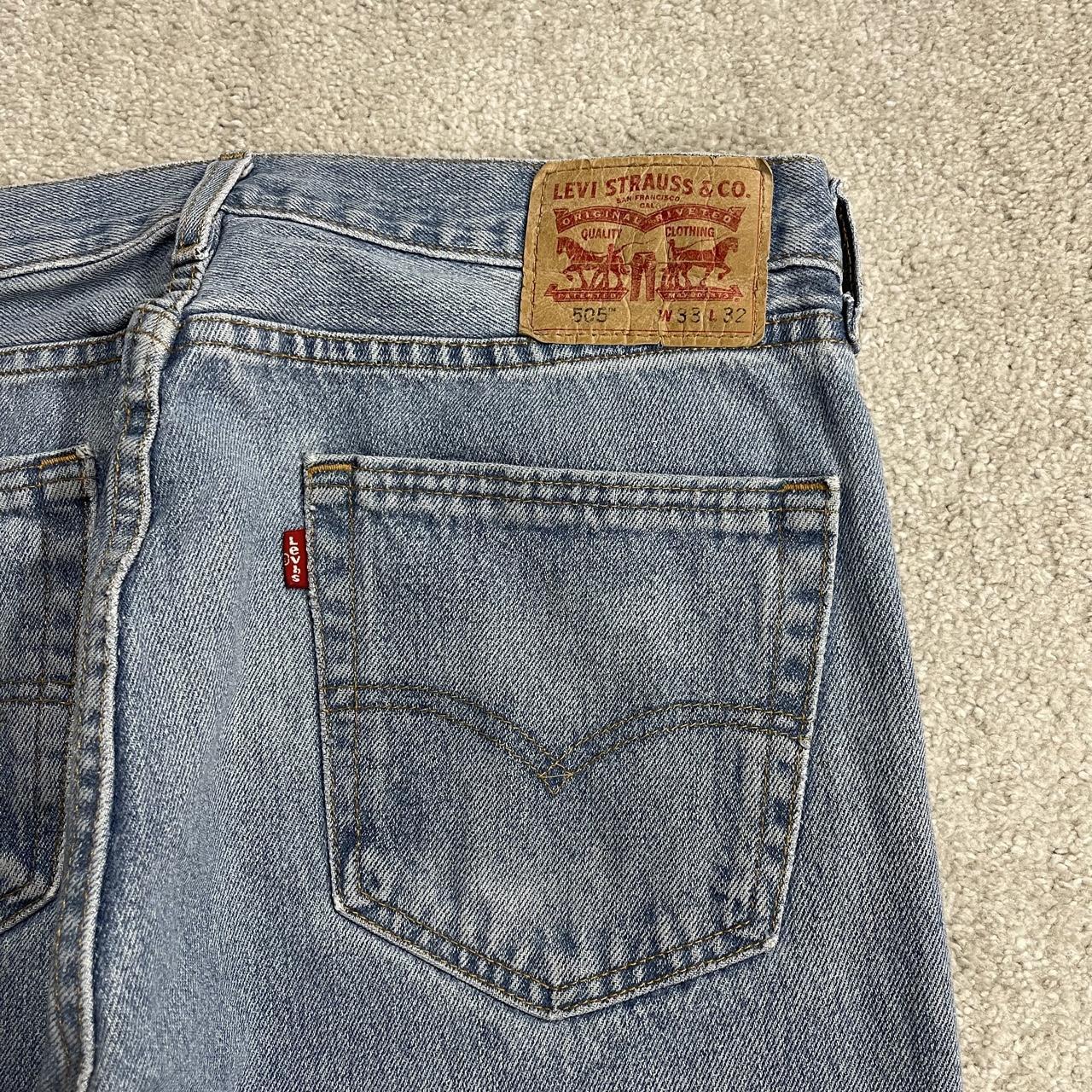 Y2K Levi’s 505 jeans W33L32 washed blue Straight fit 5 pocket pants belt loops red tab logo
