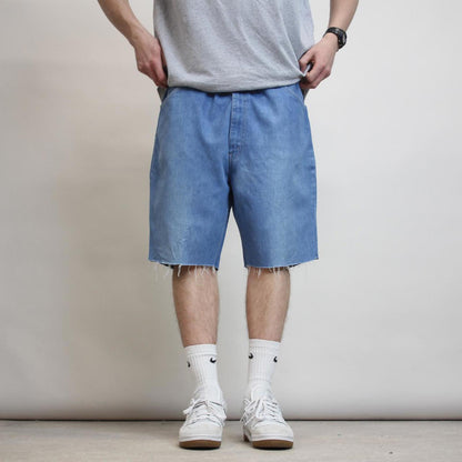 Vintage mens Levi’s jorts W40