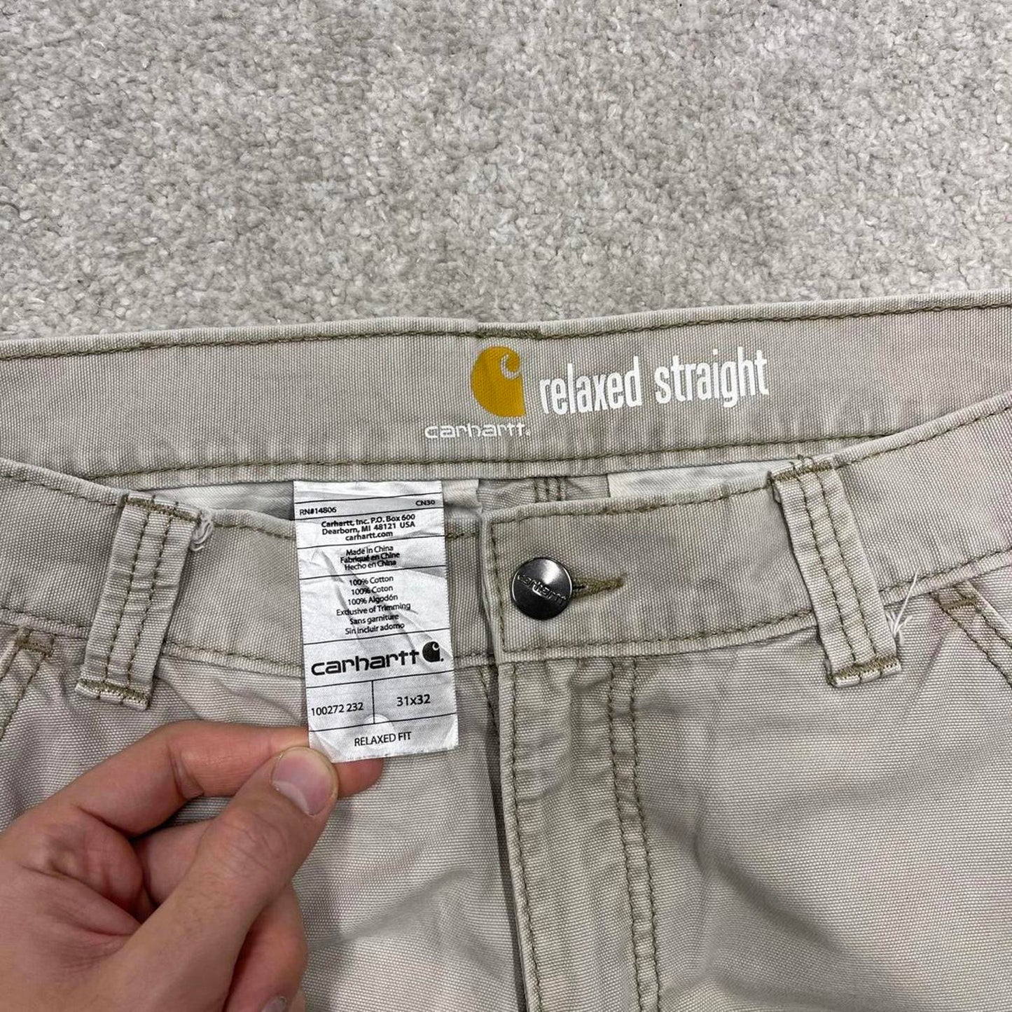 Beige Carhartt Cargo pants W31L32 Loose relaxed canvas utility pocket skate pants