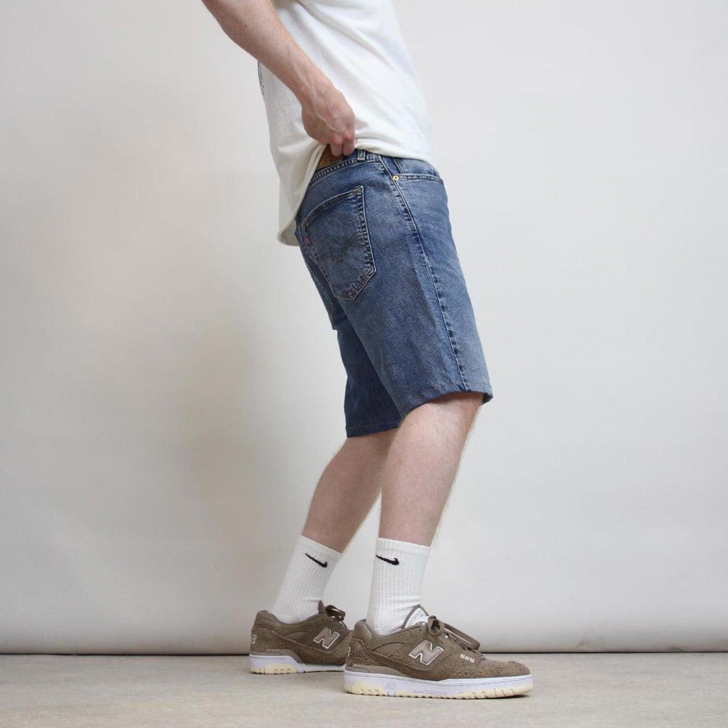 Mens Levi’s 514 jorts W36