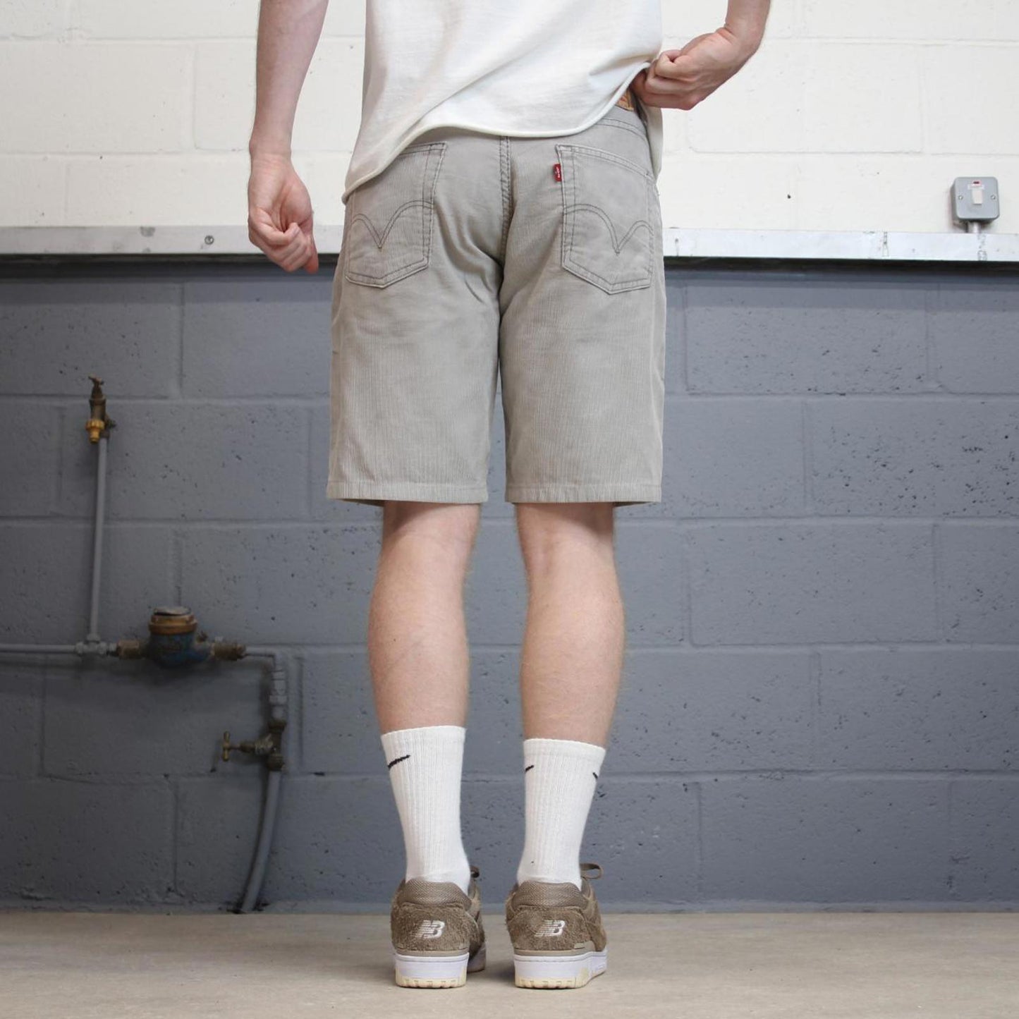 Mens Levi’s 559 Corduroy shorts W31