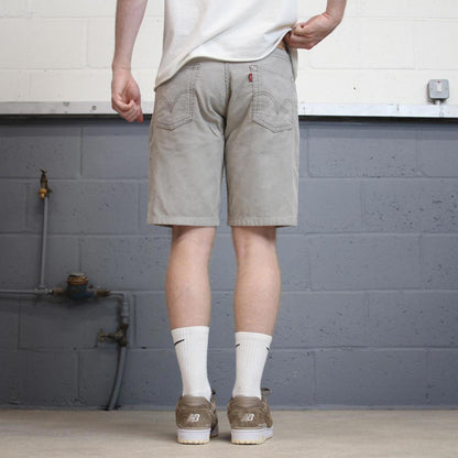 Mens Levi’s 559 Corduroy shorts W31