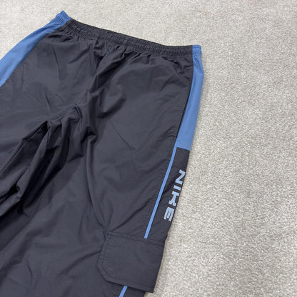Vintage Nike baggy tracksuit bottoms wide leg Y2K black XL Wide leg 2000s style track pants