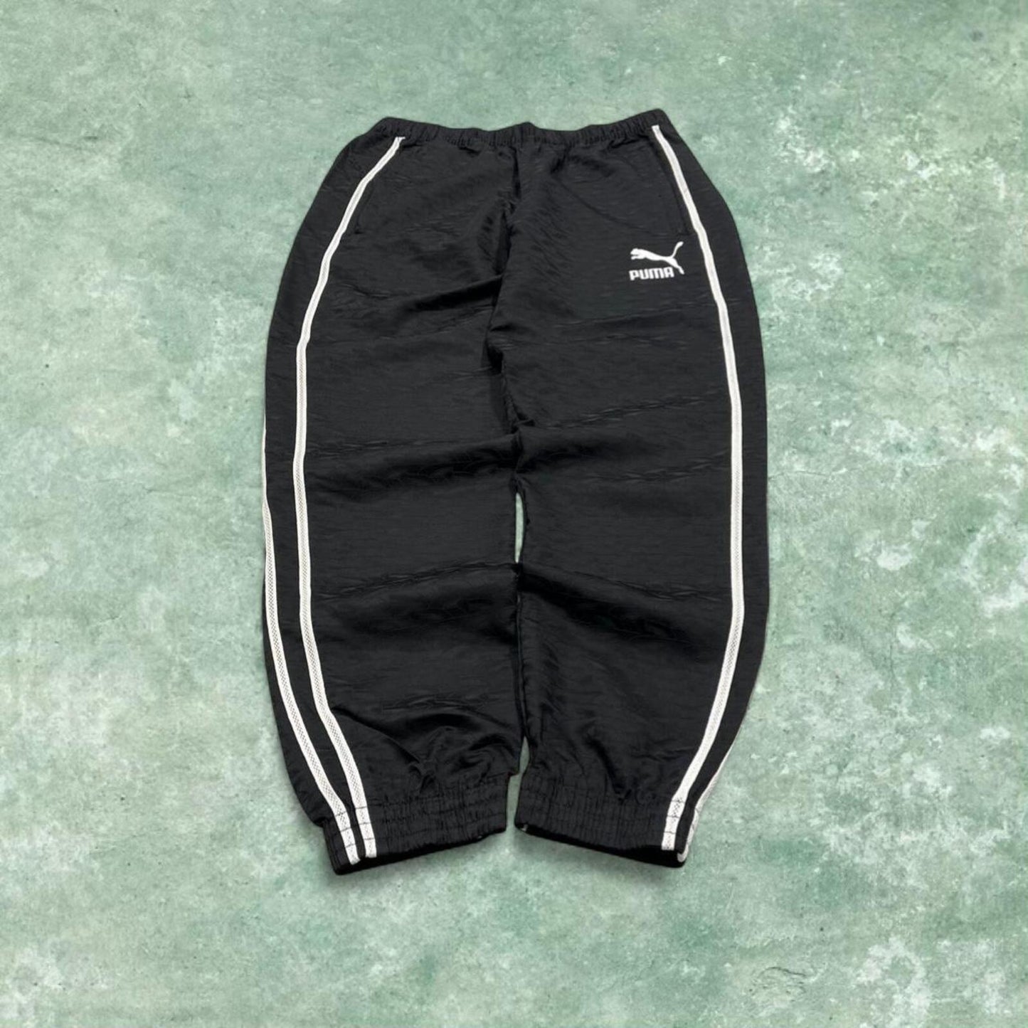 Y2k Puma tracksuit bottoms stripe black