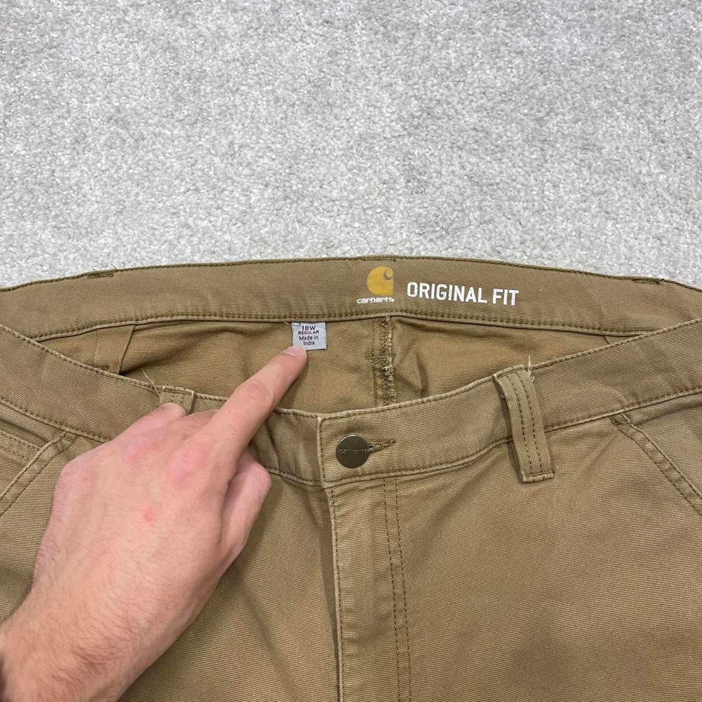 Carhartt carpenter jeans size 18 tan loose original fit canvasy 90s skater style work cargos