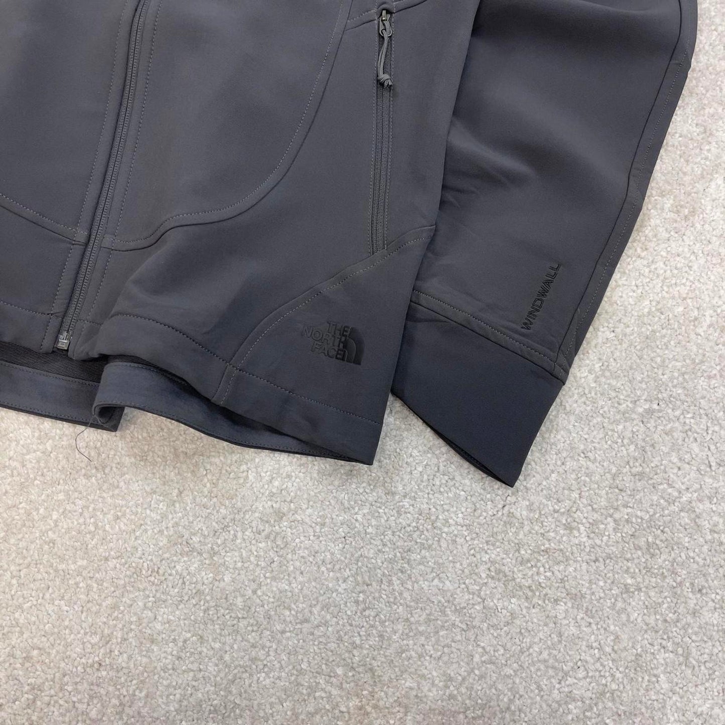 North Face technical windbreaker jacket women's black grey TNF Windwall y2k hiking coat