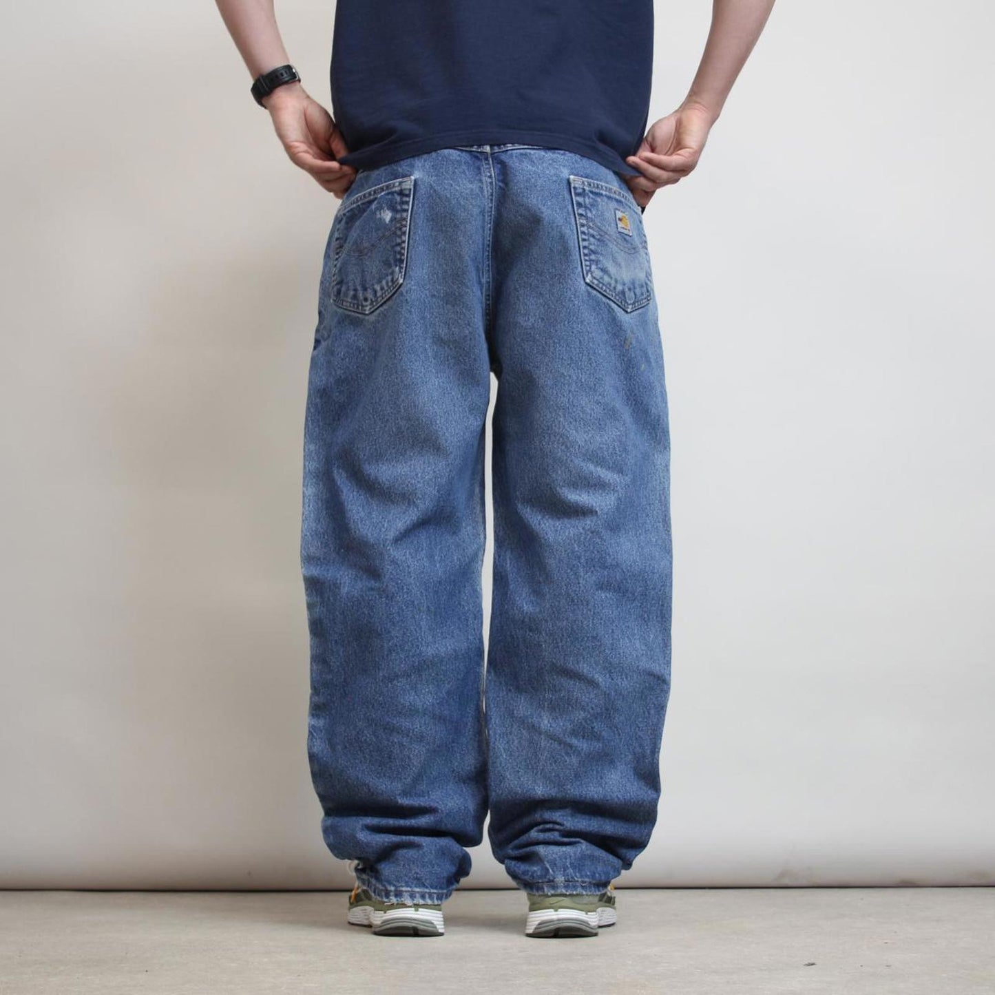 Mens vintage Carhartt jeans W42 L32 blue relaxed denim 90s style FR jeans