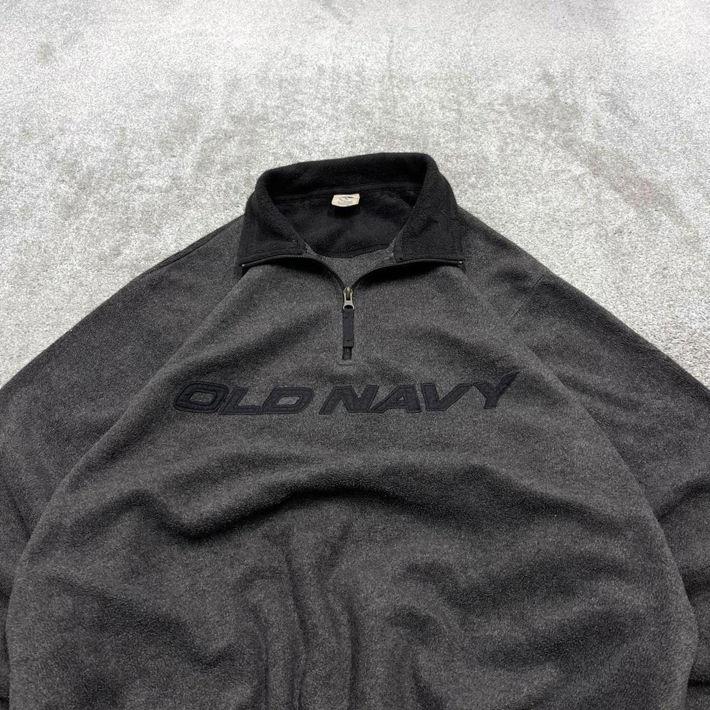 Vintage Y2K Old Navy technical fleece grey 1/4 zip up tech pull over embroidered autumn wear