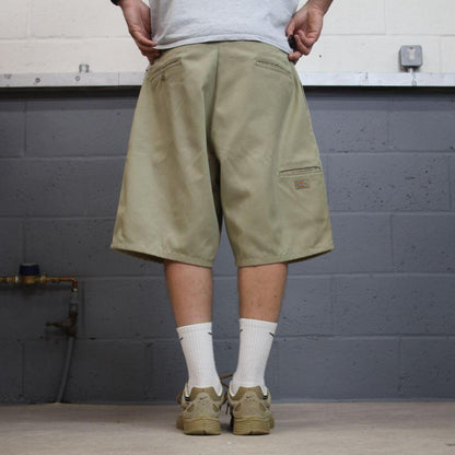 Dickies chino shorts carpenter khaki Chino style skater shorts loose leg festival