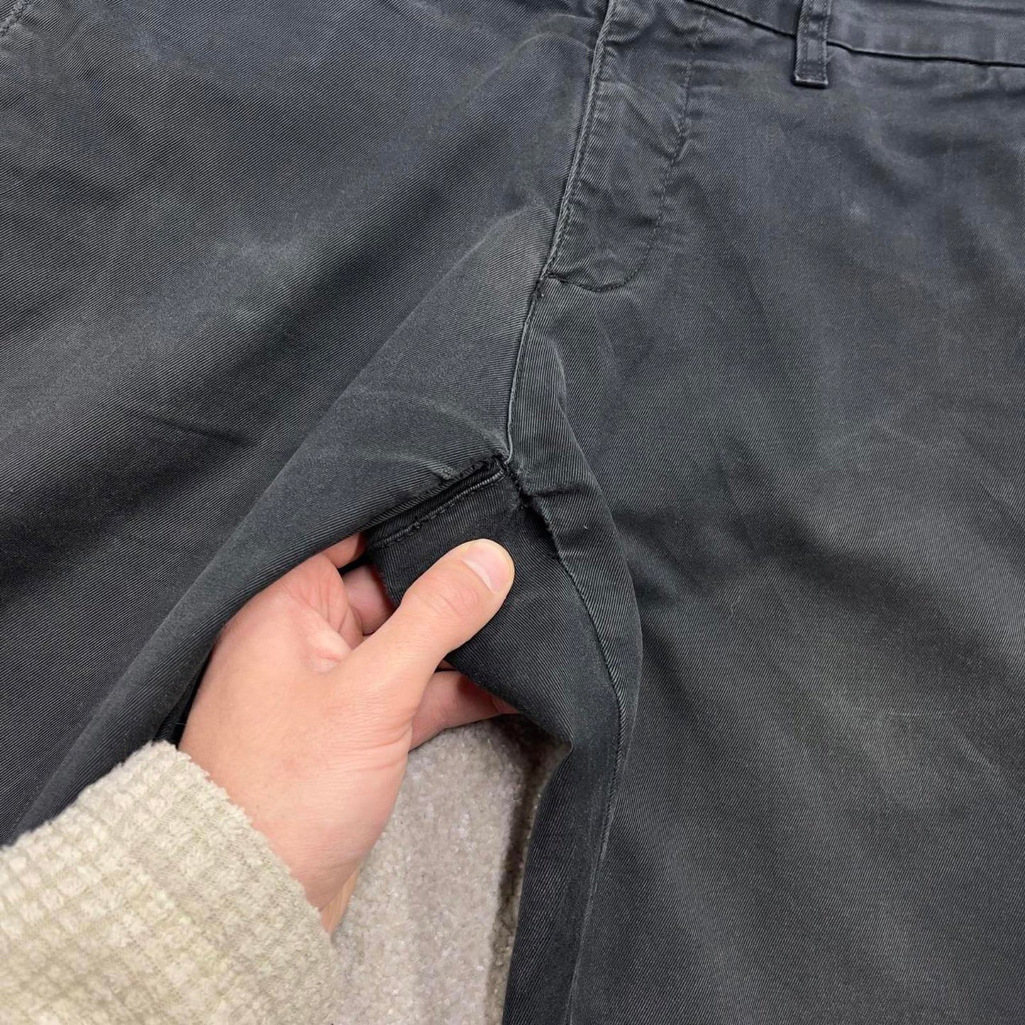 00s Carhartt WIP chino pants W32L32 black 90s skater style slim work trousers utility