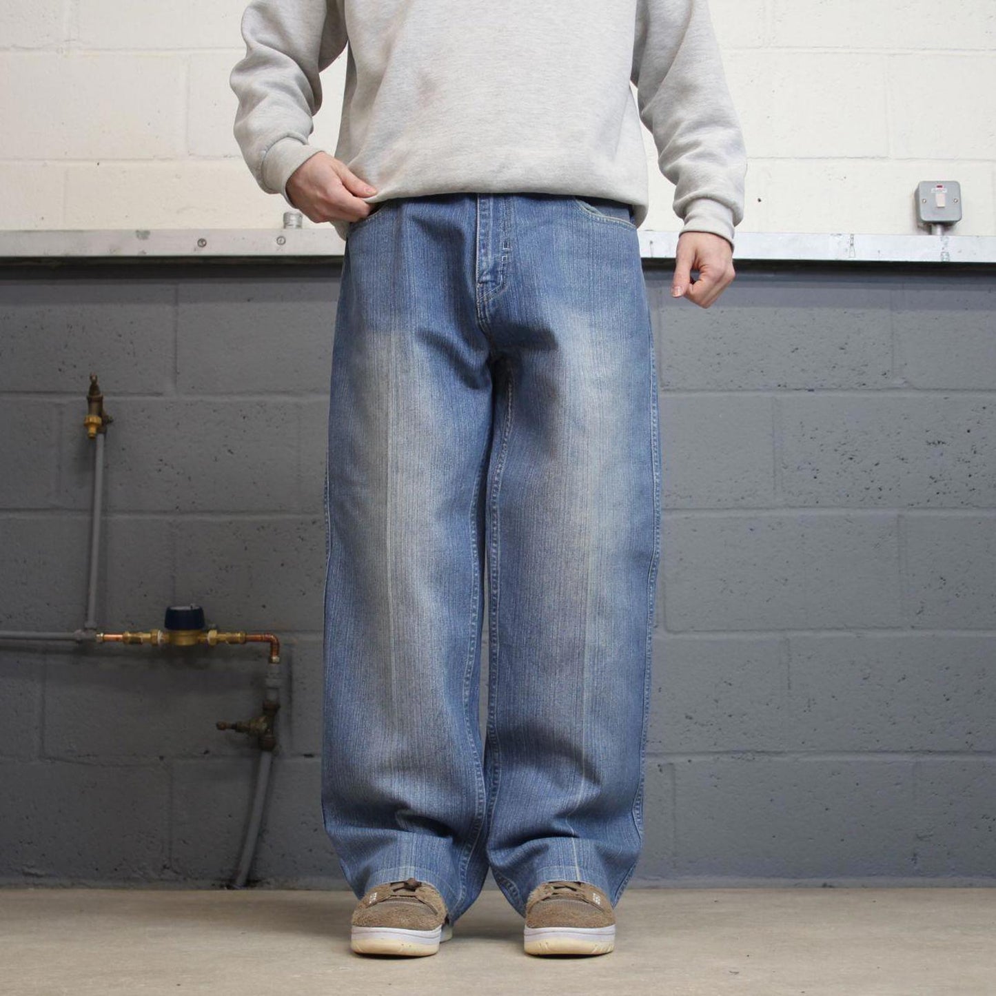 Y2k 00s Reliq jeans blue denim W38L30 loose 00s skate style pants with 3 pocket design casual autumn