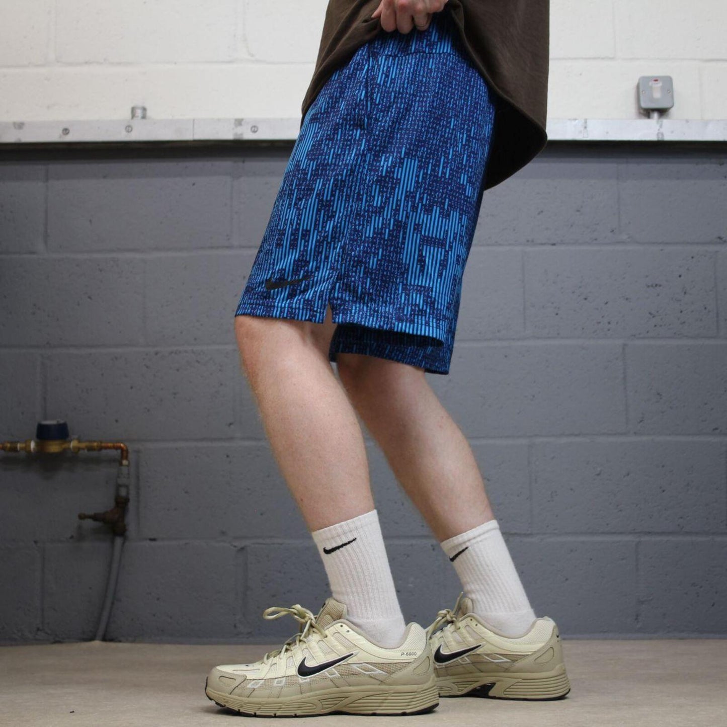 Nike sports shorts y2k patterned blue Basketball style comfy floaty summer gym shorts