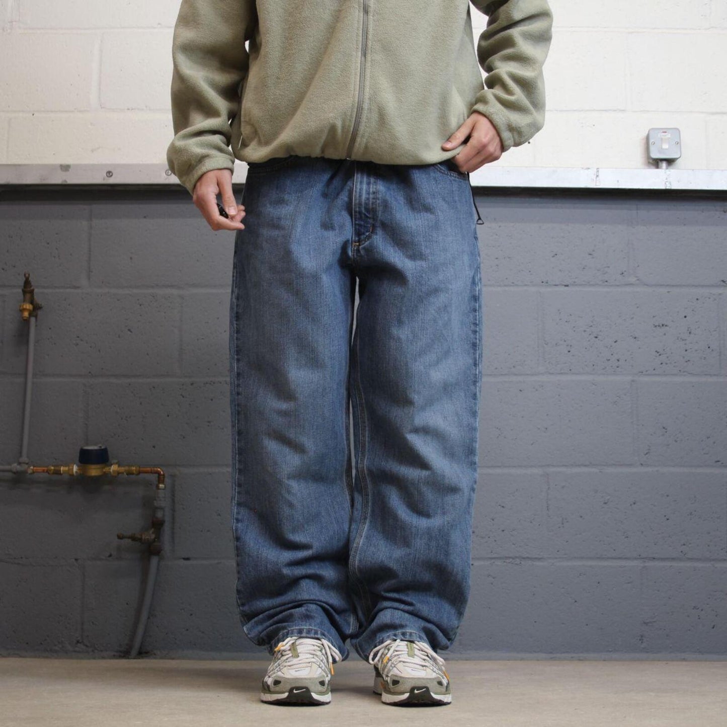 Y2K vintage Carhartt workwear jeans blue Loose straight leg denim skate style work pants